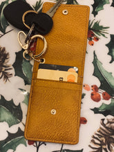 Load image into Gallery viewer, Animal Print Card Holder &amp; Keychain
